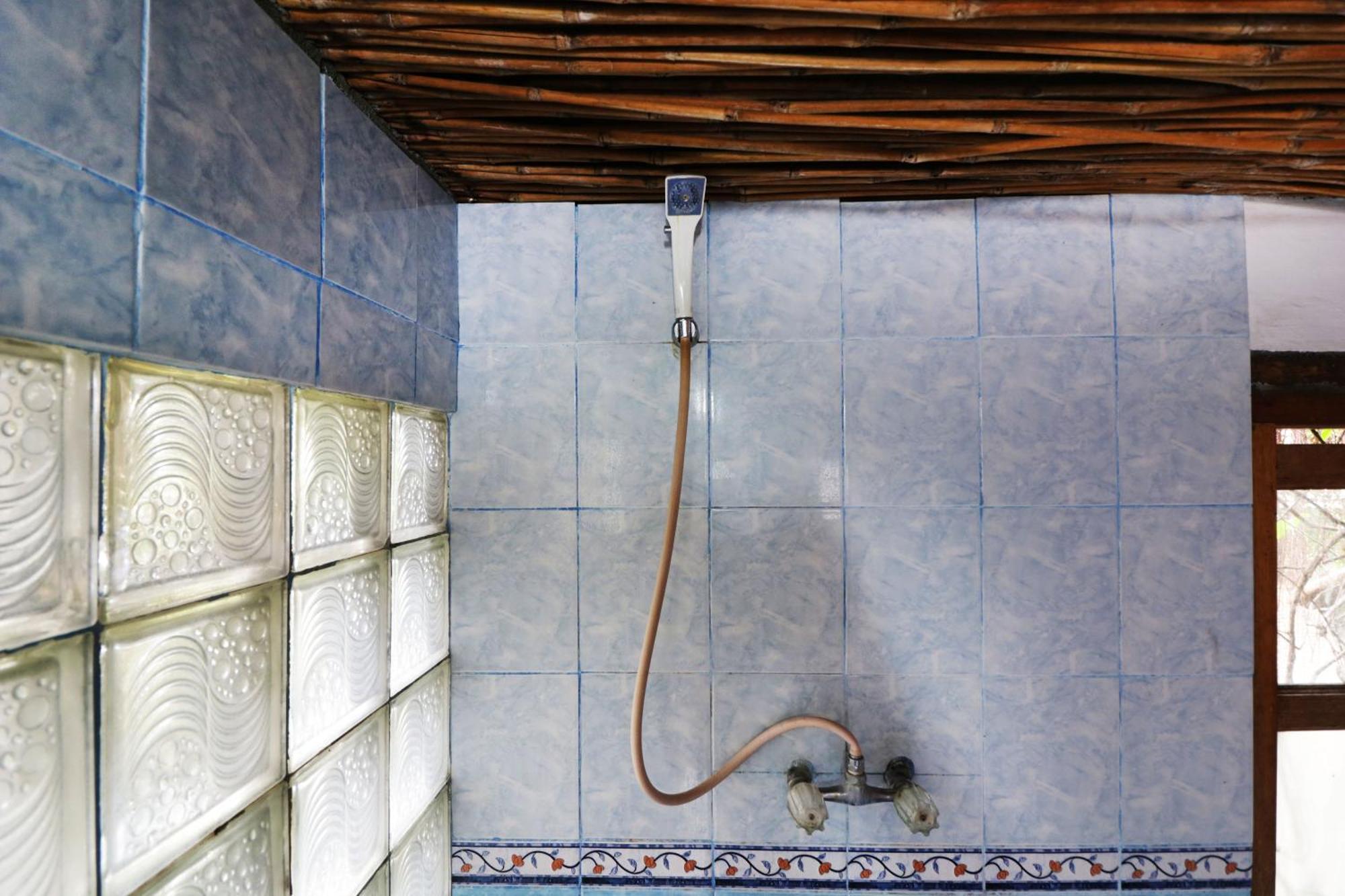 Bagus Bay Homestay Tuk Tuk Exterior foto