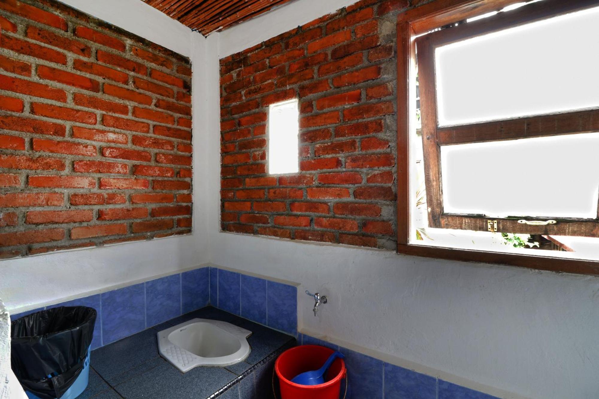 Bagus Bay Homestay Tuk Tuk Exterior foto
